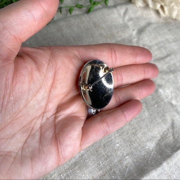 Vintage Round 3 Prong Set Pearls Starburst Silver MCM Functional Brooch 1.25" - Picture 5 of 10